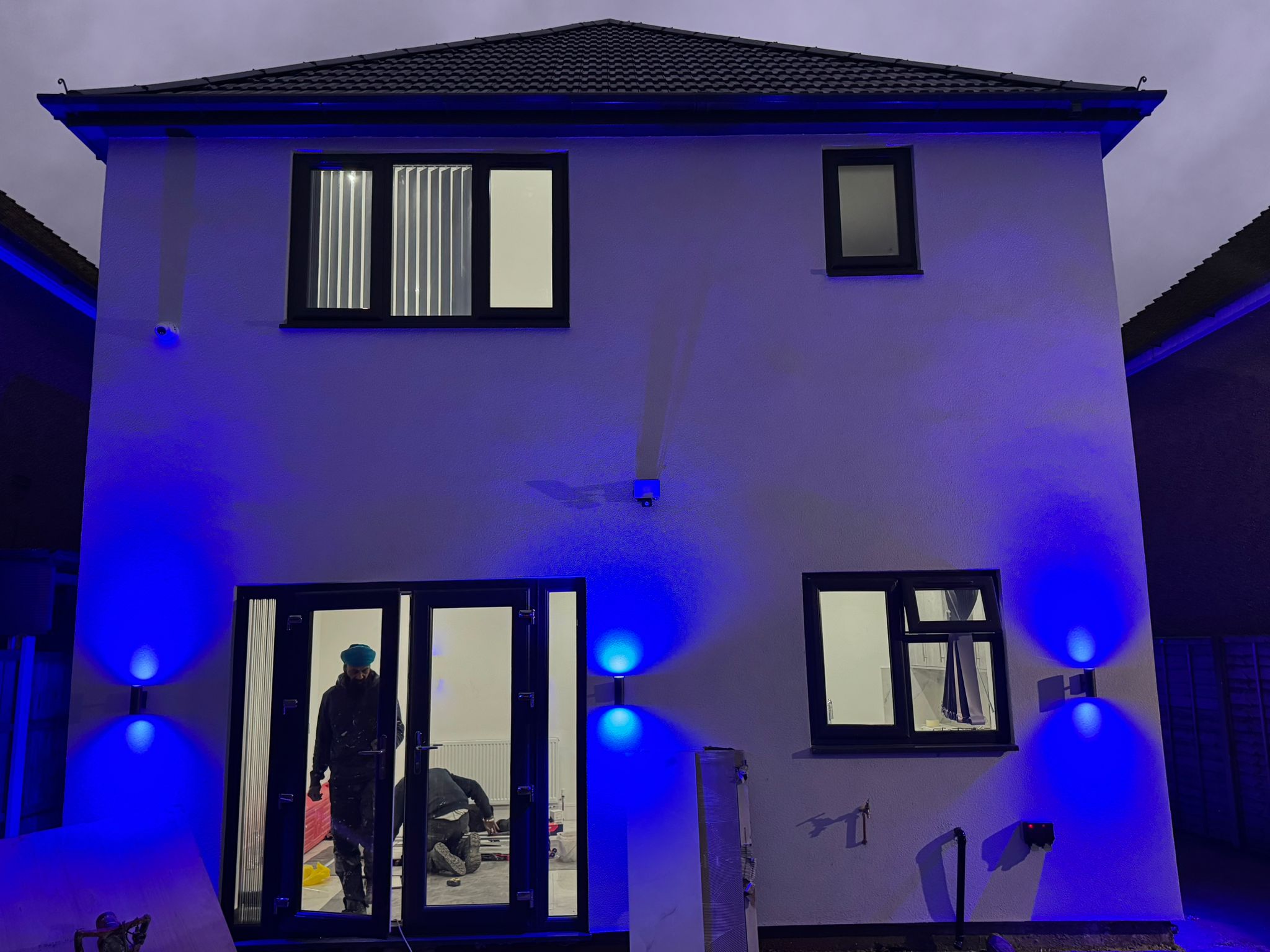 WhatsApp Image 2025-11-07 at 11.09.57 PM (2)