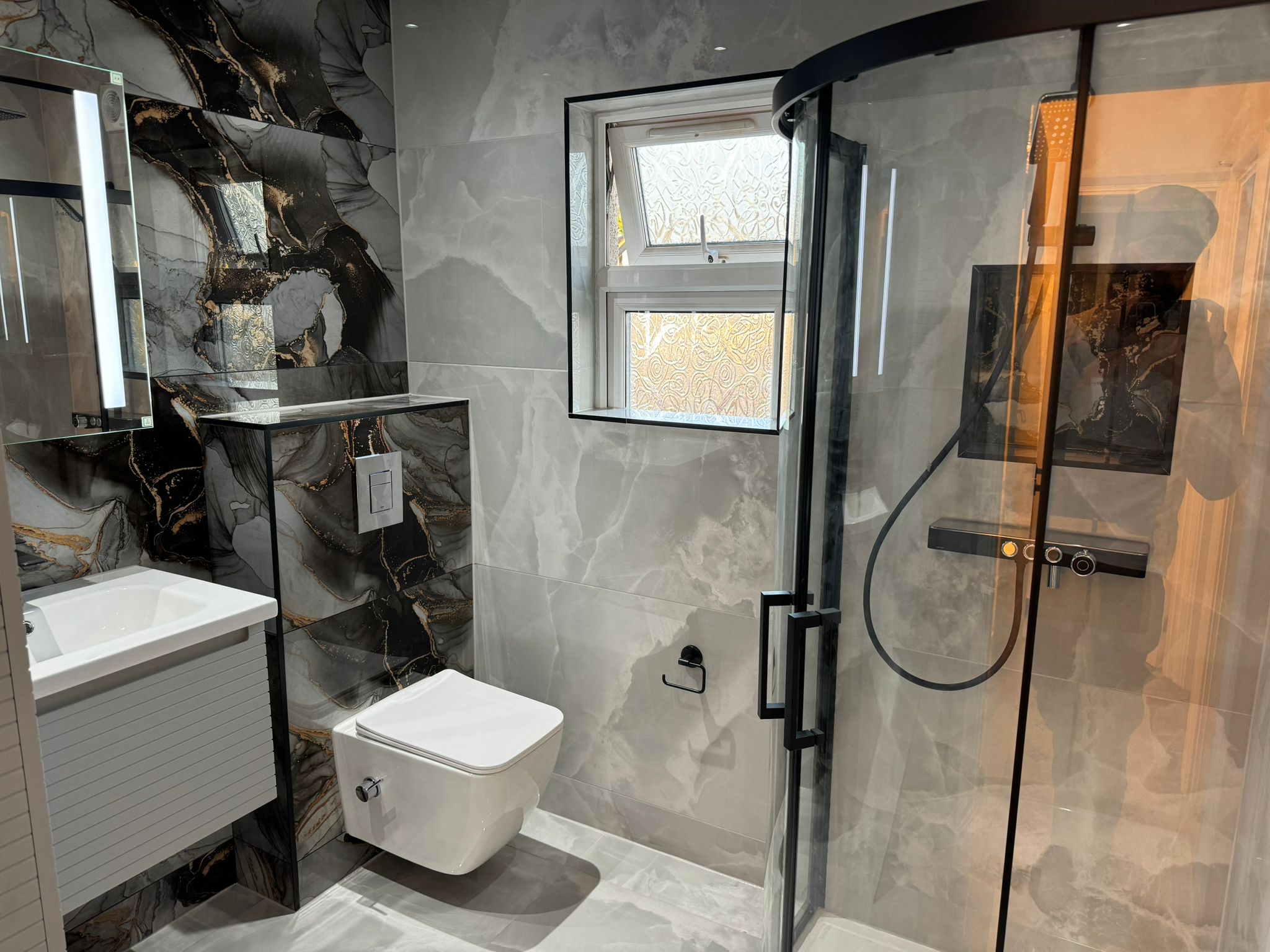 WhatsApp Image 2025-11-07 at 11.10.04 PM (2)