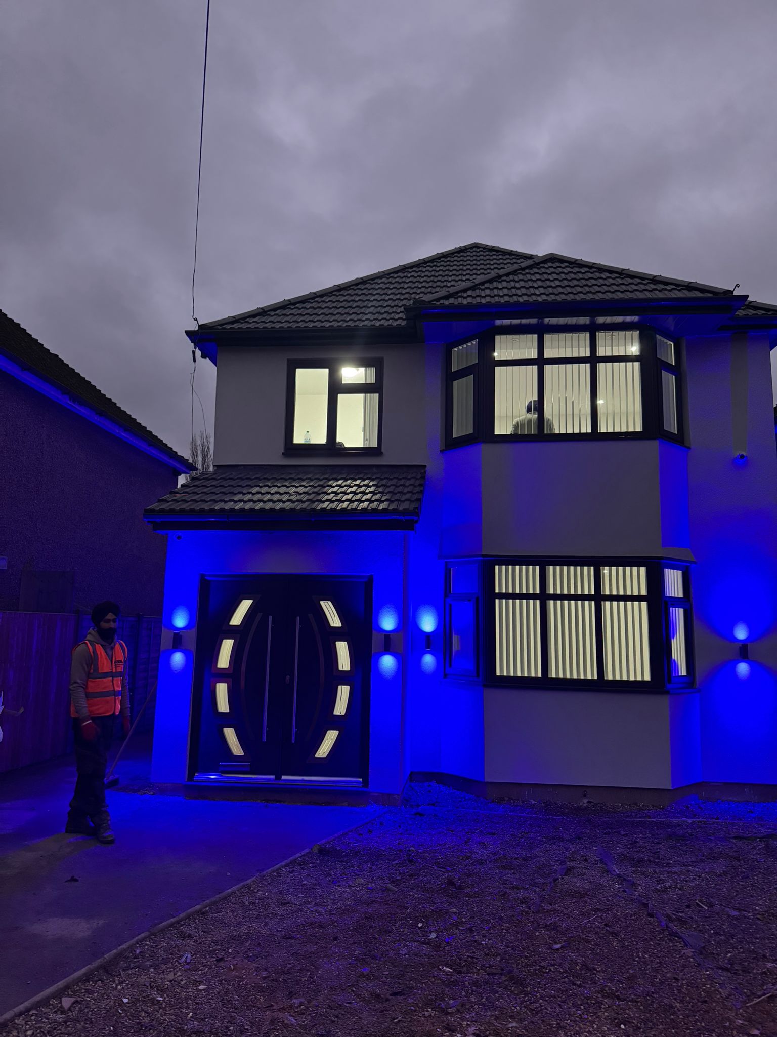 WhatsApp Image 2025-11-07 at 11.10.05 PM (1)