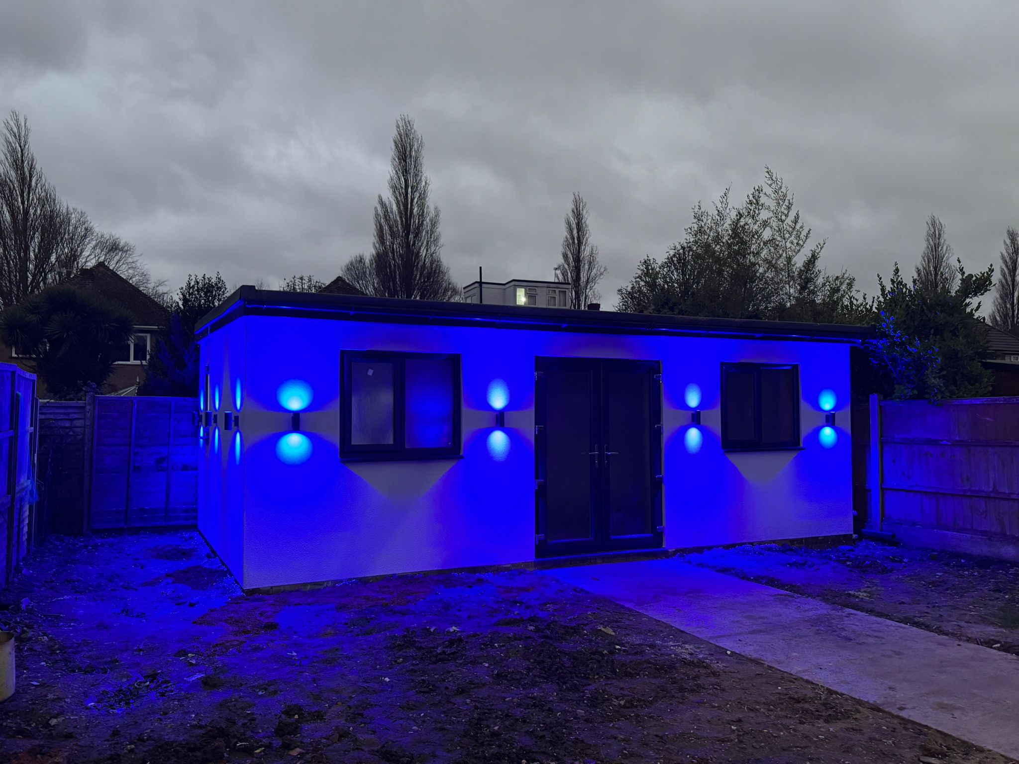 WhatsApp Image 2025-11-07 at 11.10.12 PM (2)