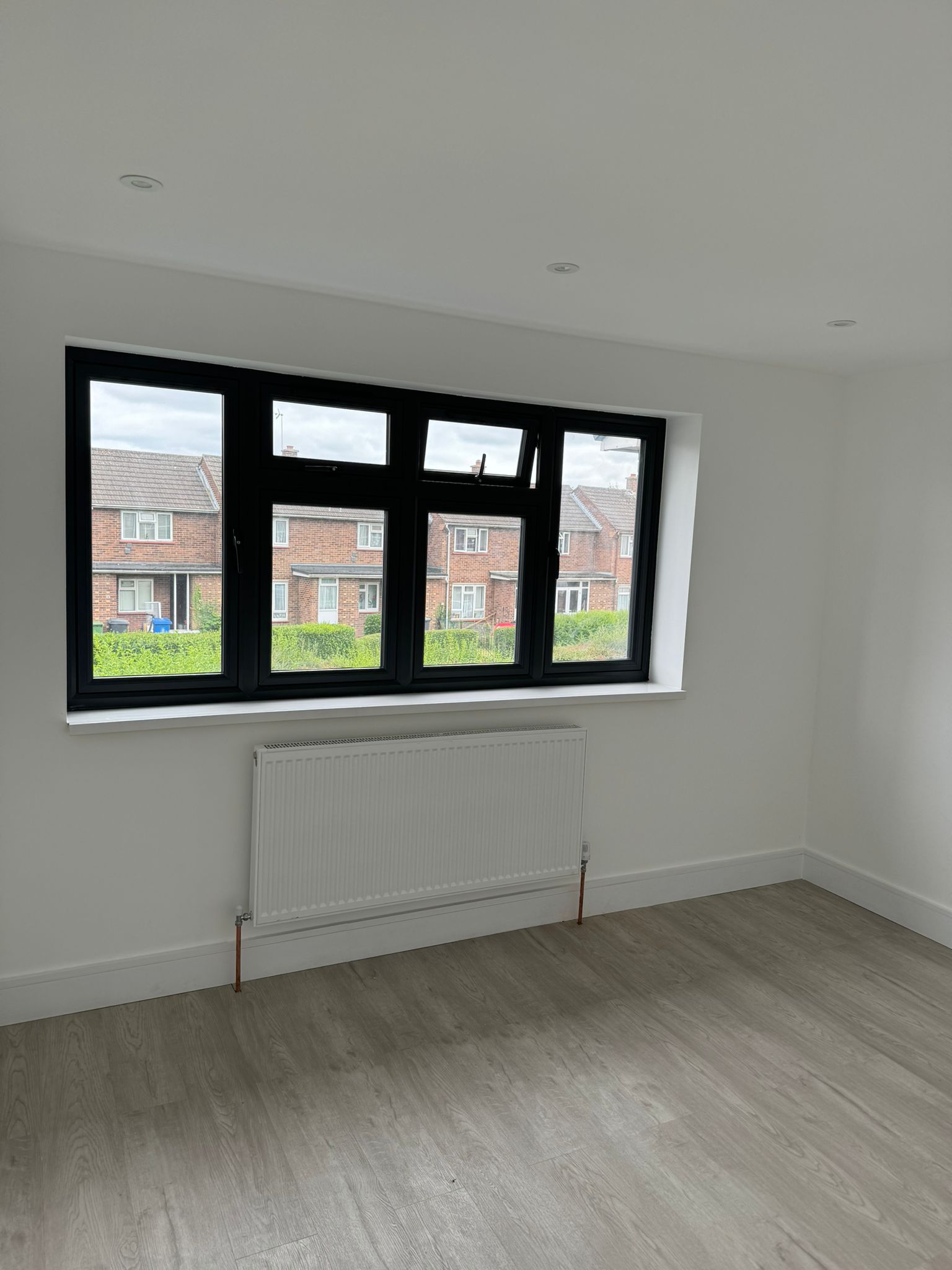 WhatsApp Image 2025-11-07 at 11.10.13 PM (1)